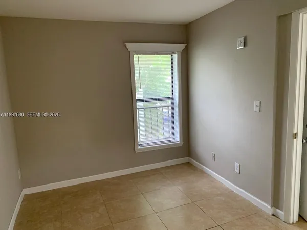 $1,950 | 3932 Northwest 87th Avenue, Unit 3932, Sunrise, FL 33351