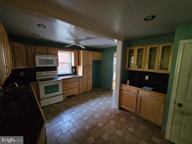 2719 Cowpath Road Hatfield, PA 19440 - Photo 6 of 17