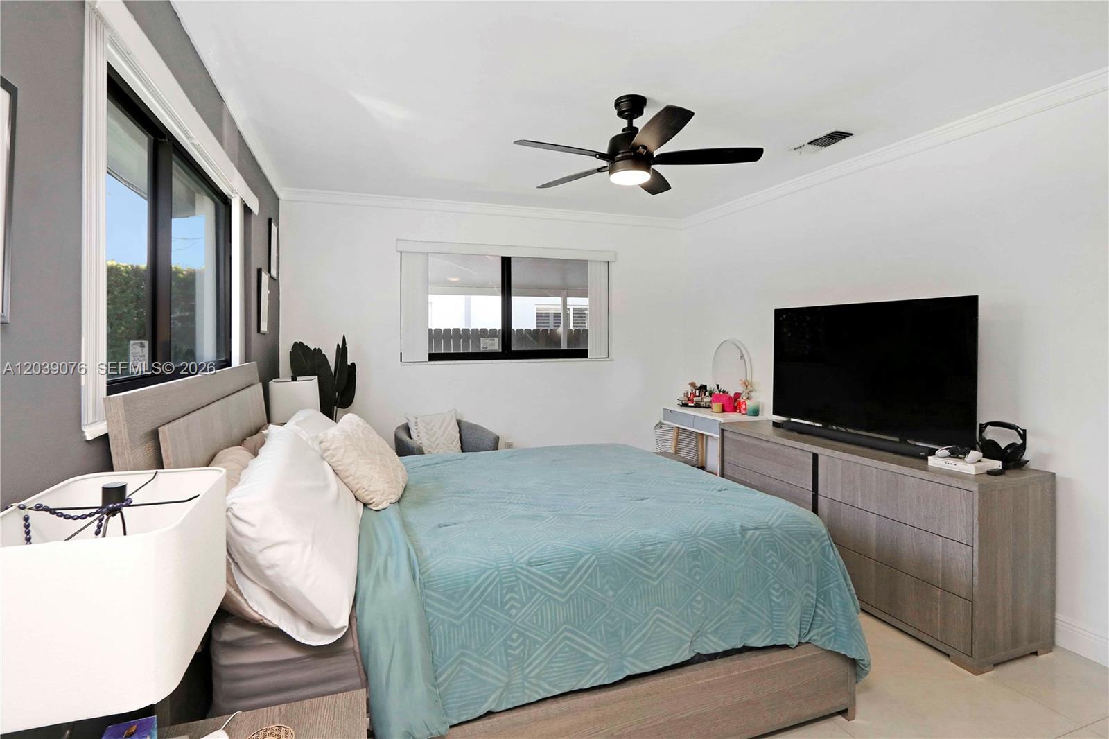 6751 Southwest 13th Street Miami, FL 33144 - Photo 26 of 41