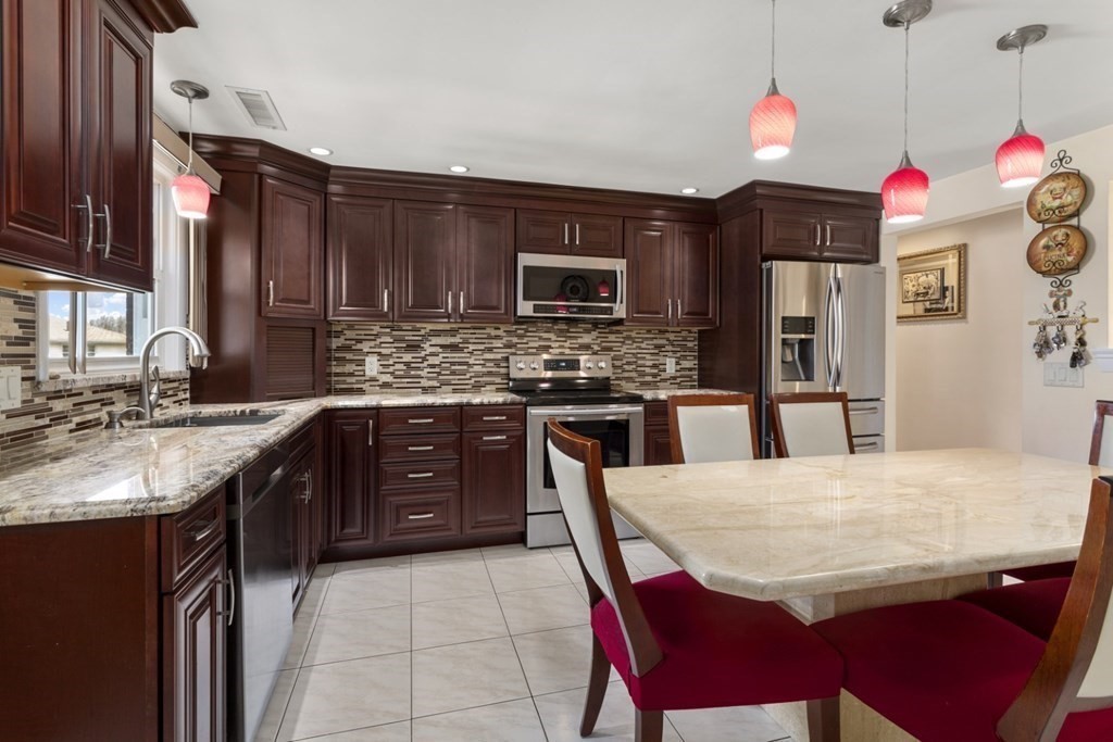 54 Joey Road Revere, MA 02151 - Photo 3 of 38 Gallery Image 3