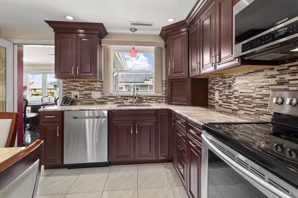 54 Joey Road Revere, MA 02151 - Photo 6 of 38 Gallery Image 6
