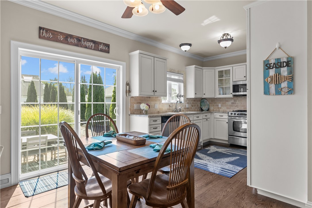 5 Lowndes Street Newport, RI 02840 - Photo 14 of 40