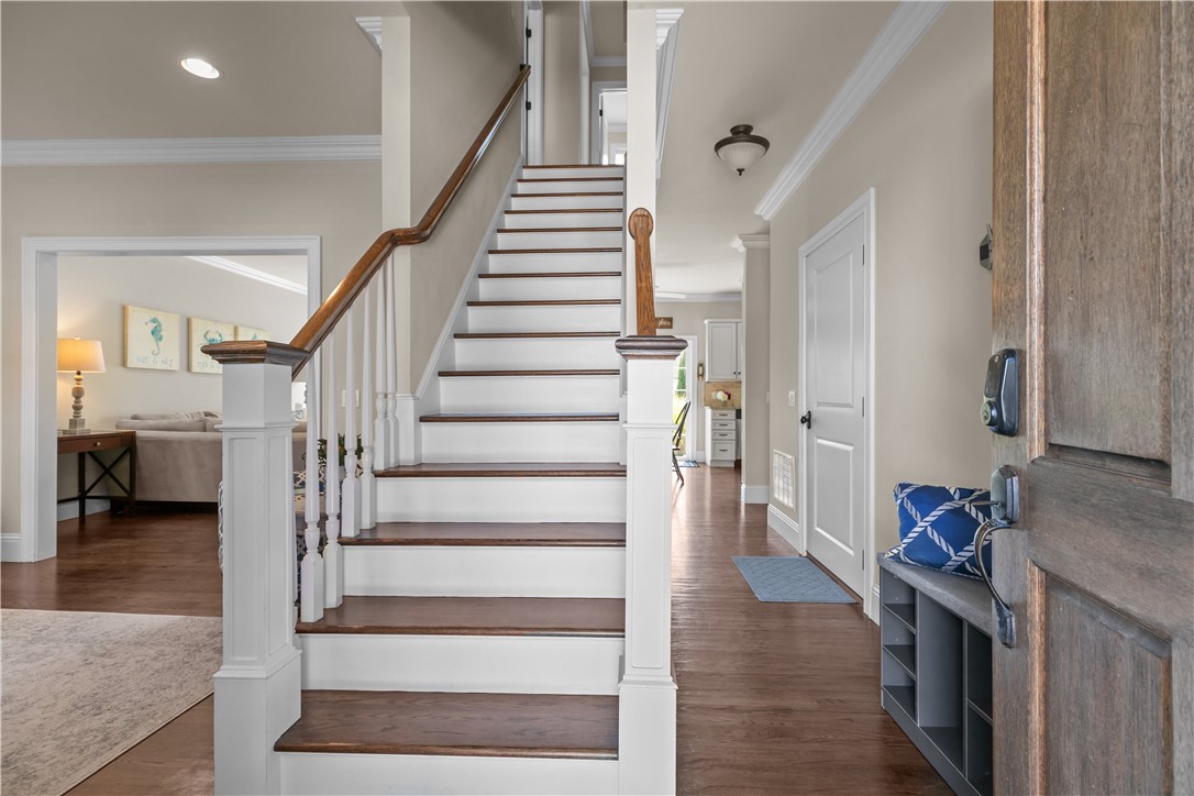 5 Lowndes Street Newport, RI 02840 - Photo 2 of 40