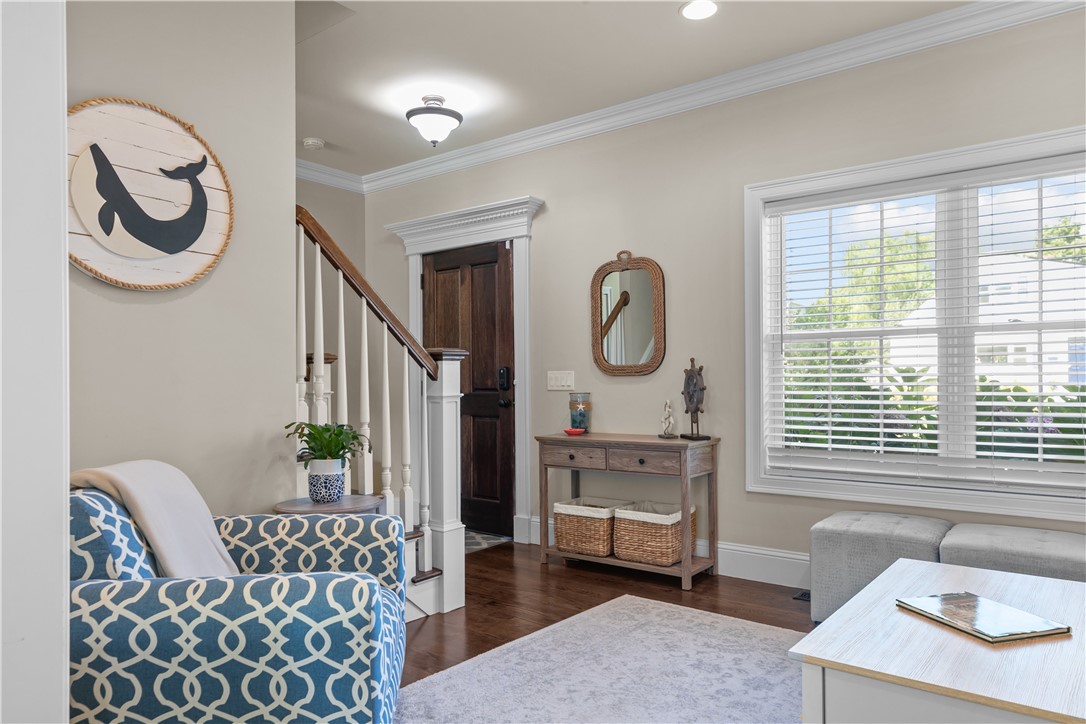 5 Lowndes Street Newport, RI 02840 - Photo 5 of 40