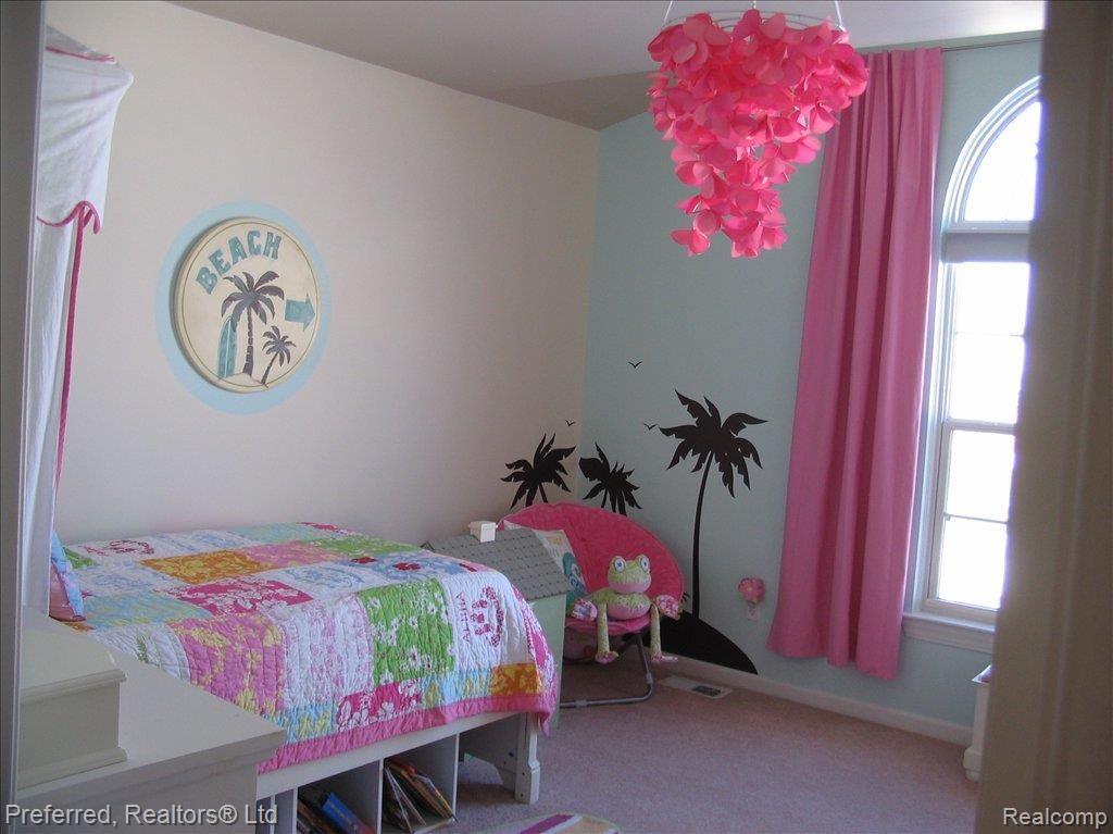 925 Ridgeview Circle Lake Orion, MI 48362 - Photo 17 of 24 BEDROOM4