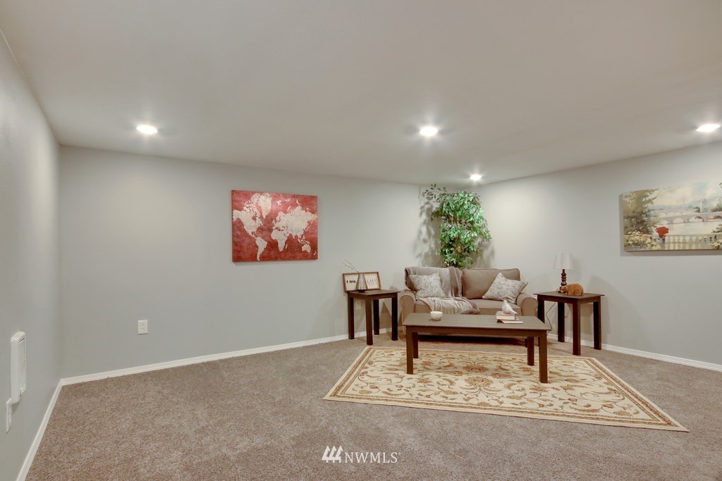 8413 Golden Given Road East Tacoma, WA 98445 - Photo 20 of 25 Gallery Image 20