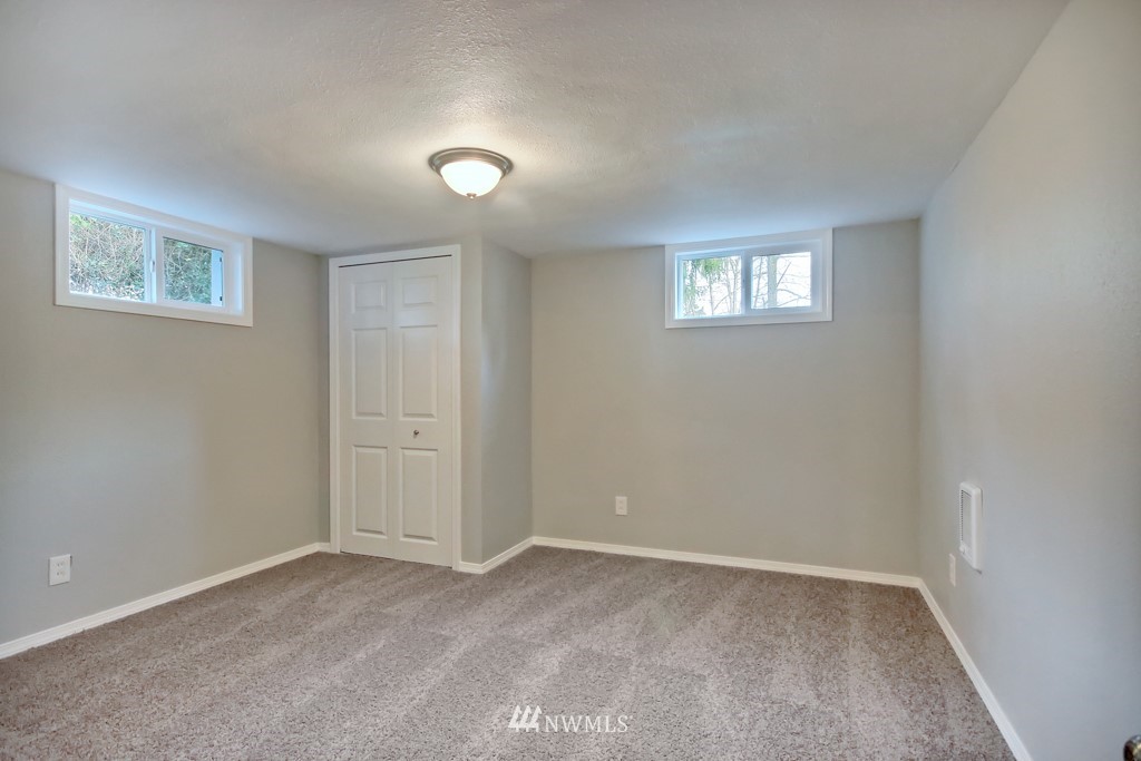 8413 Golden Given Road East Tacoma, WA 98445 - Photo 22 of 25 Gallery Image 22