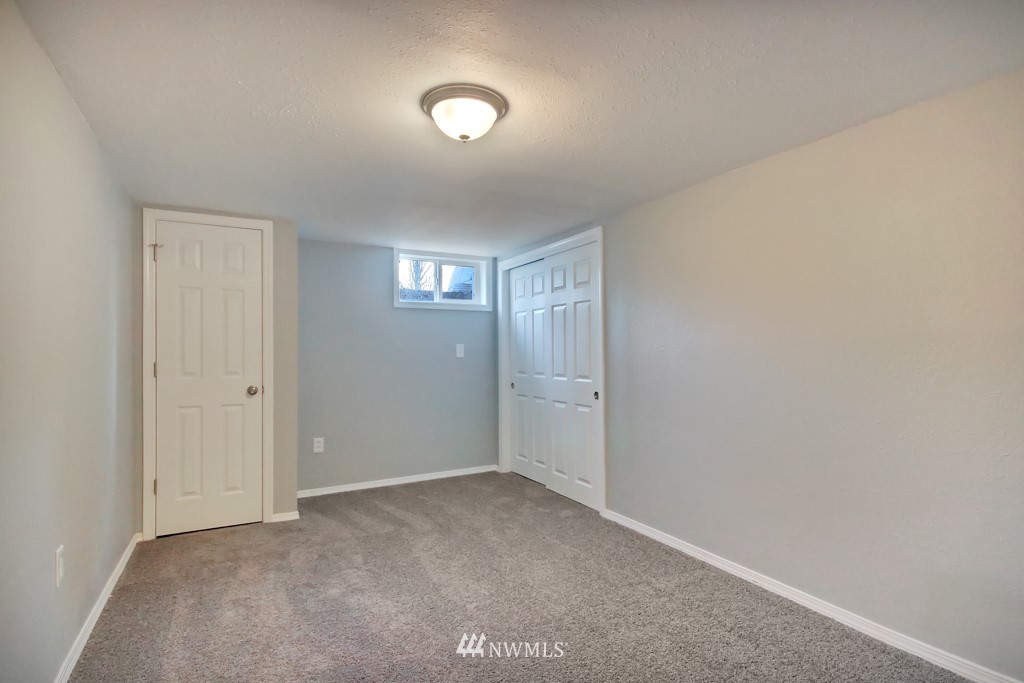 8413 Golden Given Road East Tacoma, WA 98445 - Photo 23 of 25 Gallery Image 23