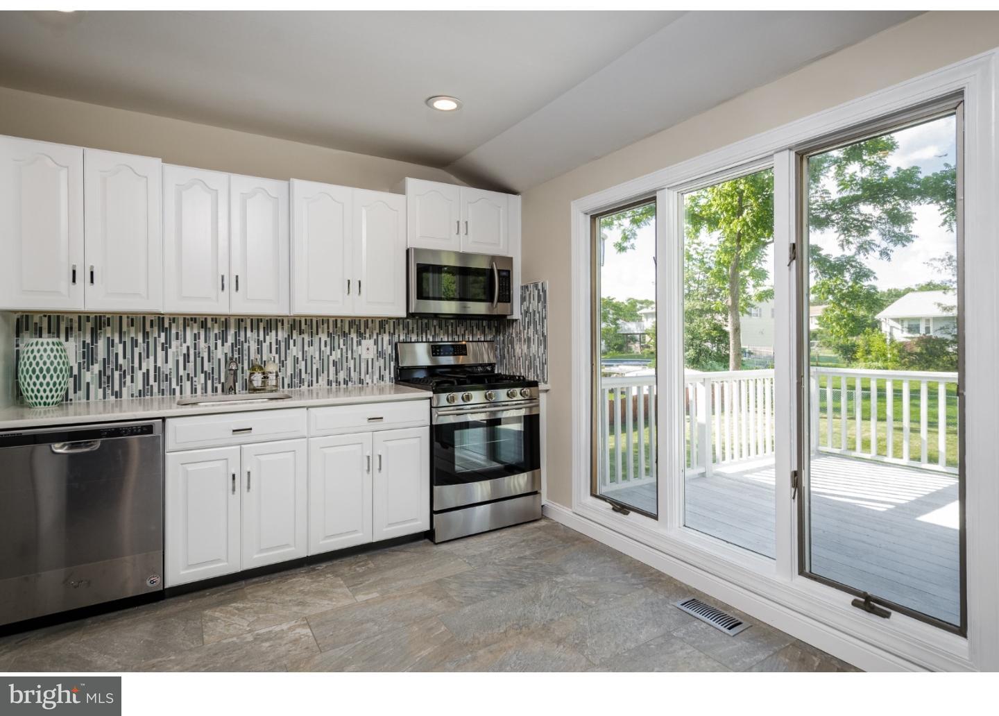 134 Hamilton Road Marlton, NJ 08053 - Photo 4 of 12 Kitchen