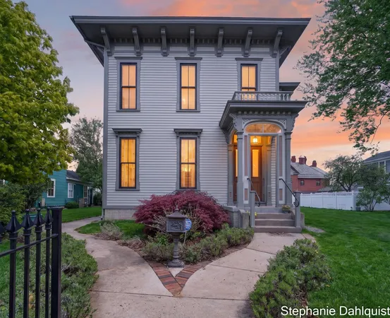 $674,900 | 511 West Clay Avenue, Muskegon, MI 49440