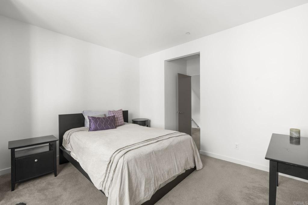 2563 State Street Carlsbad, CA 92008 - Photo 19 of 57