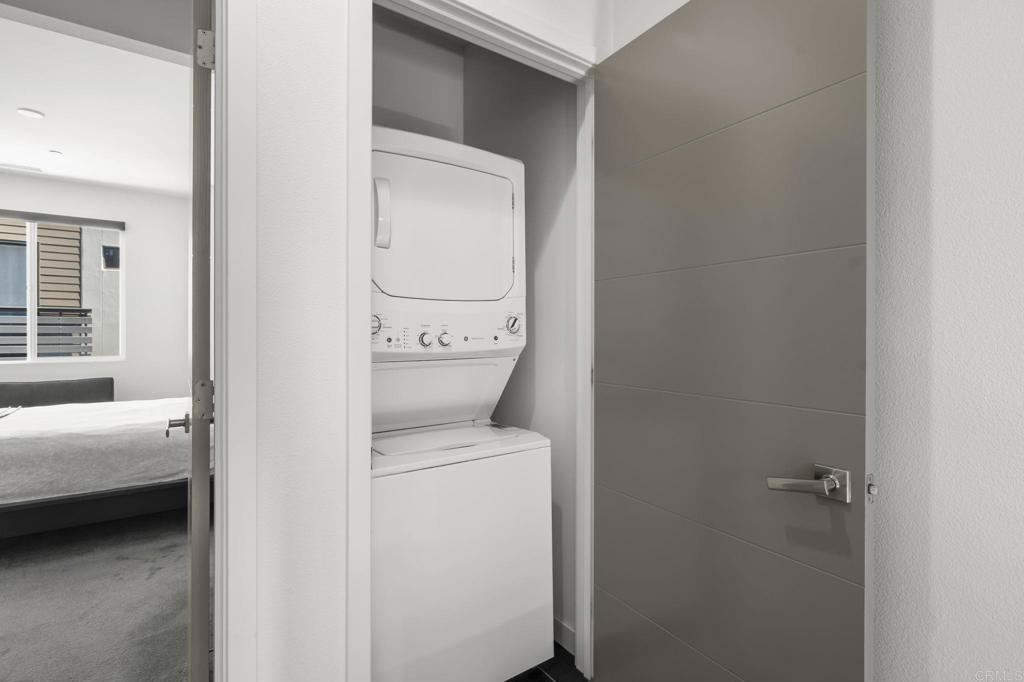 2563 State Street Carlsbad, CA 92008 - Photo 21 of 57