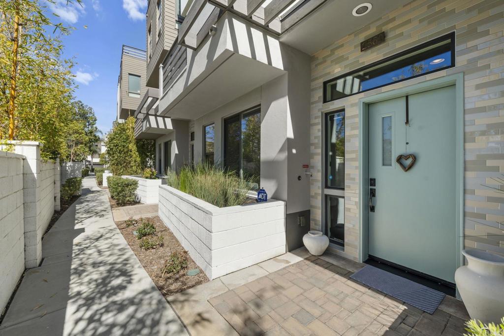 2563 State Street Carlsbad, CA 92008 - Photo 33 of 57