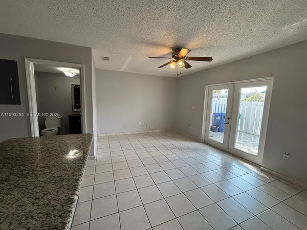 $3,000 | 6272 Southwest 139th Avenue, Unit 6272, Miami, FL 33183
