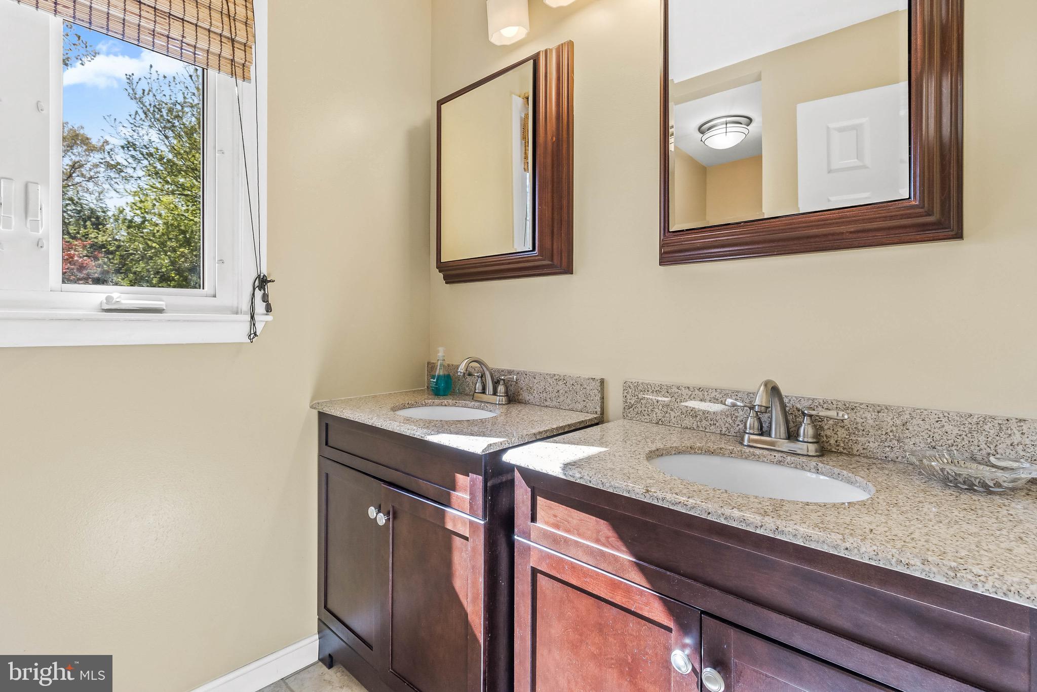 105 Milburn Circle Pasadena, MD 21122 - Photo 24 of 43