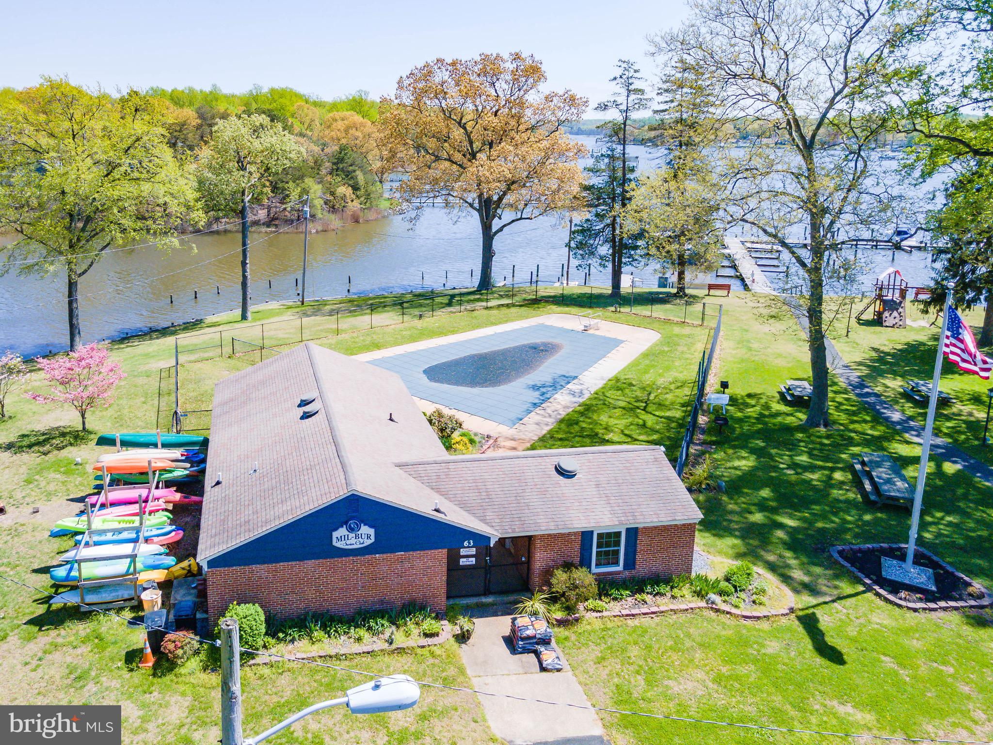 105 Milburn Circle Pasadena, MD 21122 - Photo 4 of 43