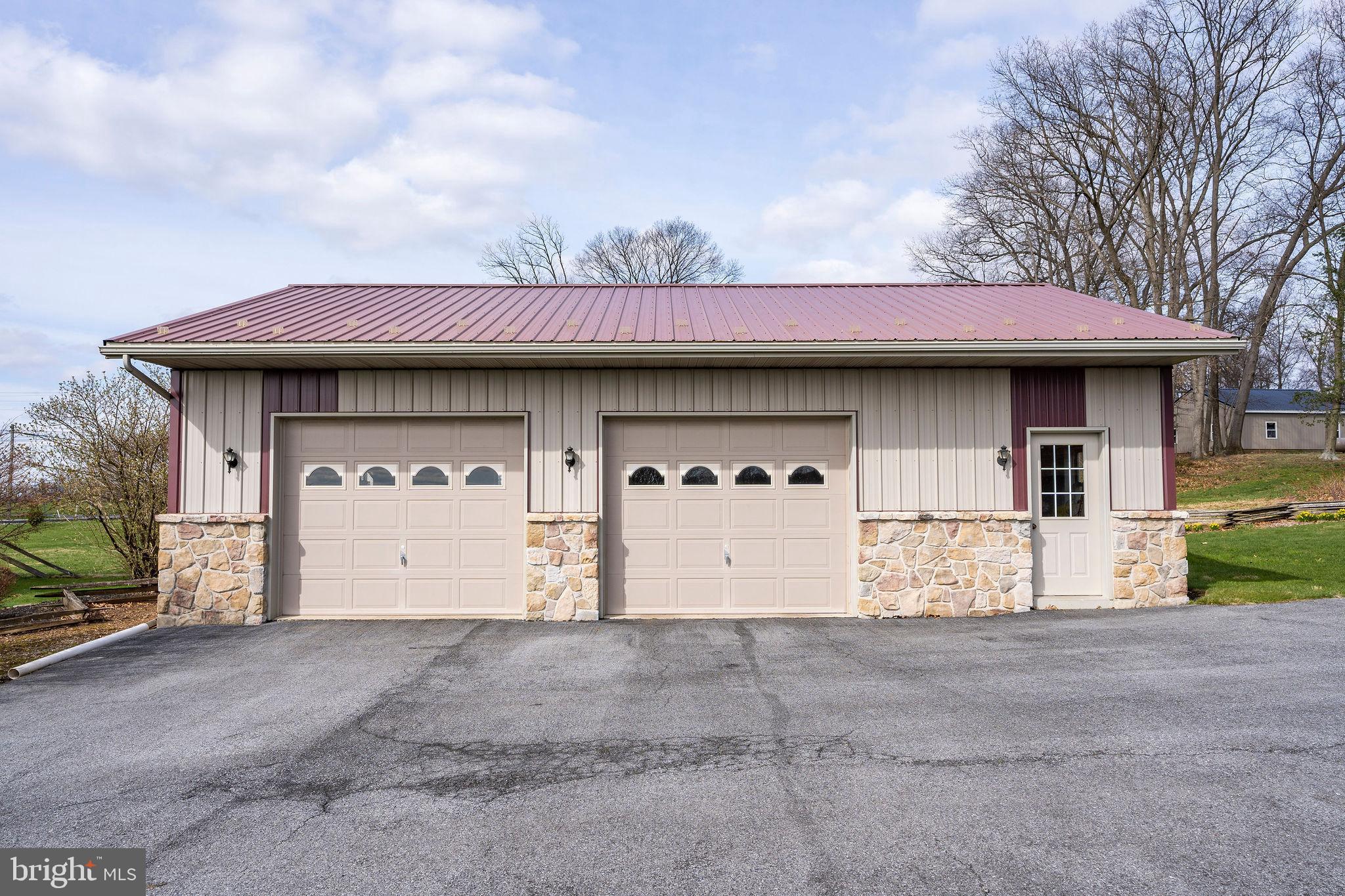 1078 Mountain Road Manheim, PA 17545 - Photo 13 of 64