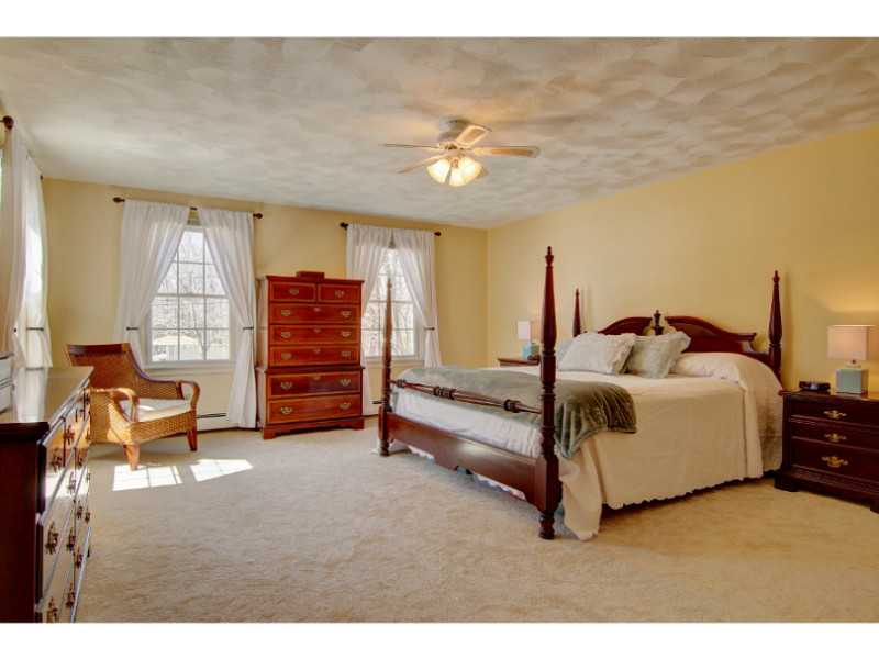 15 Stagecoach Road Cumberland, RI 02864 - Photo 17 of 25 Master Bedroom.