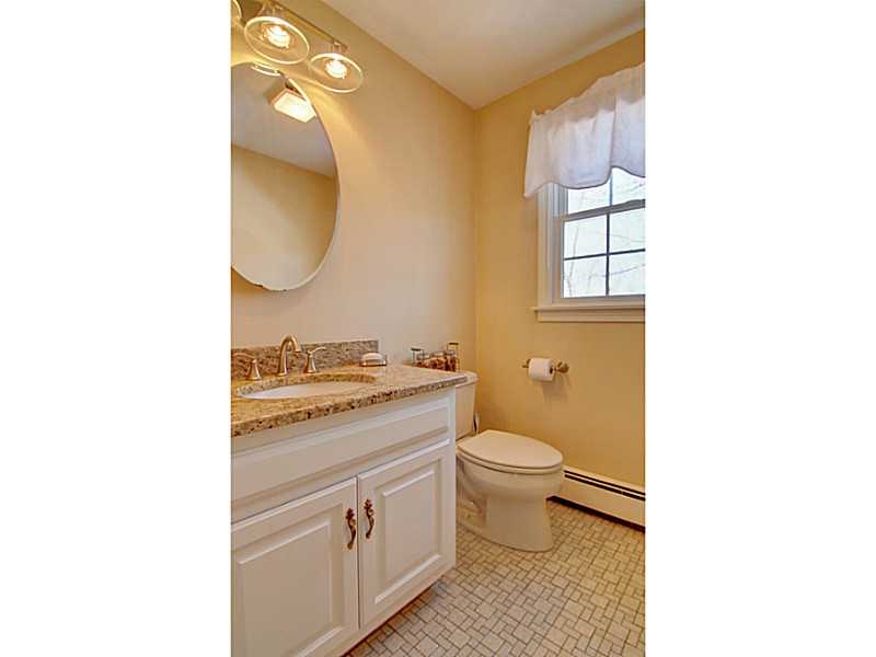 15 Stagecoach Road Cumberland, RI 02864 - Photo 18 of 25 Master Bath/Spa.