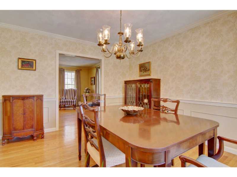 15 Stagecoach Road Cumberland, RI 02864 - Photo 6 of 25 Dining Room.