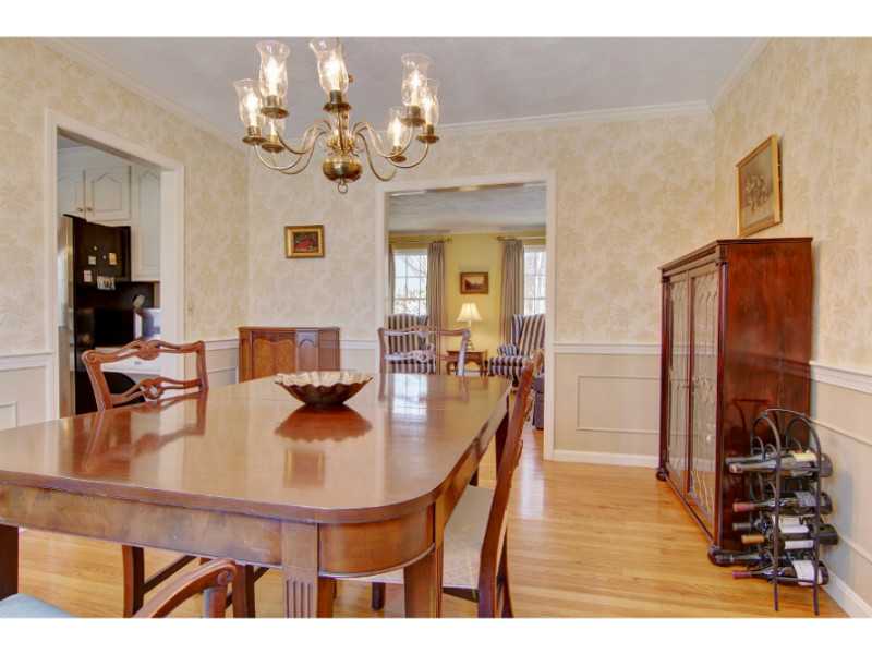 15 Stagecoach Road Cumberland, RI 02864 - Photo 7 of 25 Dining Room.