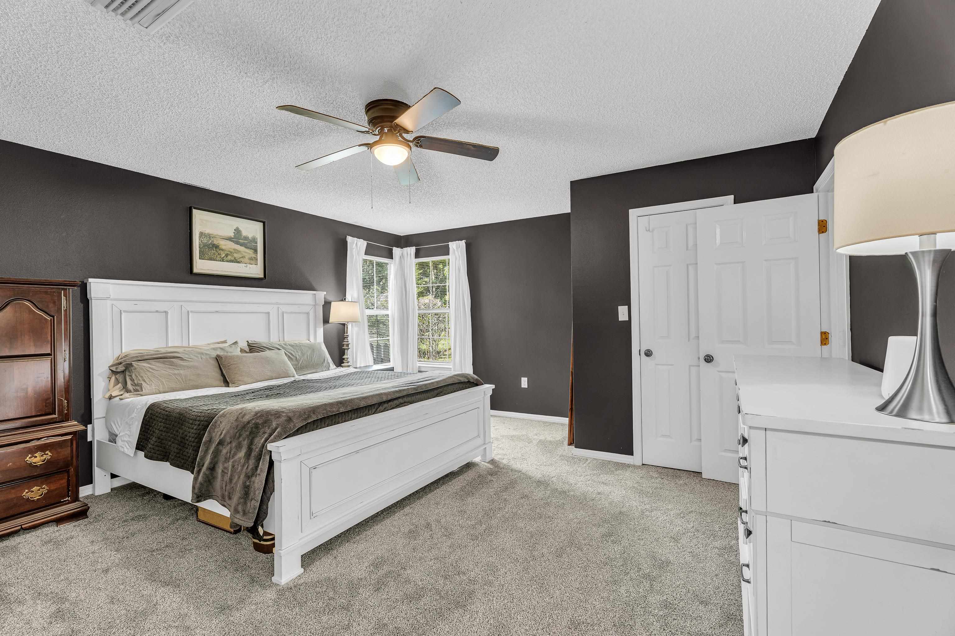 23214 Rochelle Loop Robertsdale, AL 36567 - Photo 22 of 27 Primary Bedroom