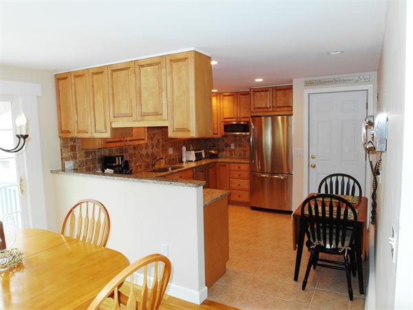 4 Sheffield Road Framingham, MA 01701 - Photo 8 of 25