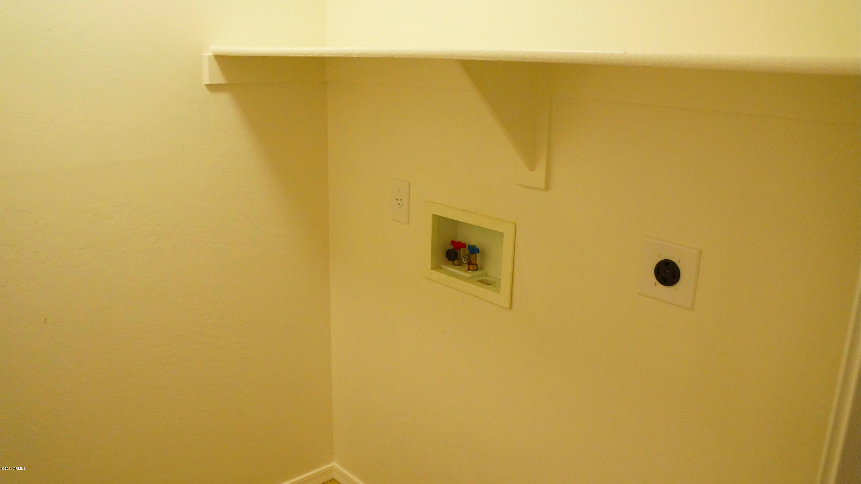 7001 South 40th Lane Phoenix, AZ 85041 - Photo 26 of 42 DSC01978