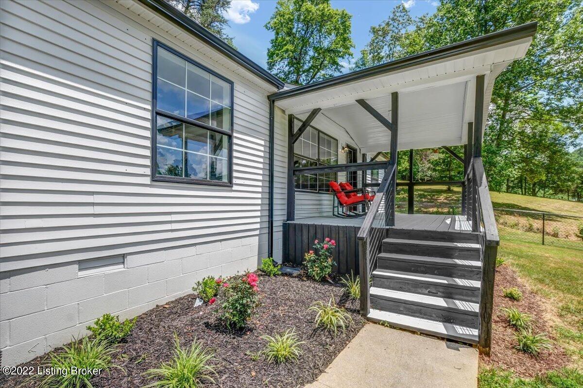 790 John Lee Road Lebanon Junction, KY 40150 - Photo 3 of 24 27-790 John Lee Rd-126