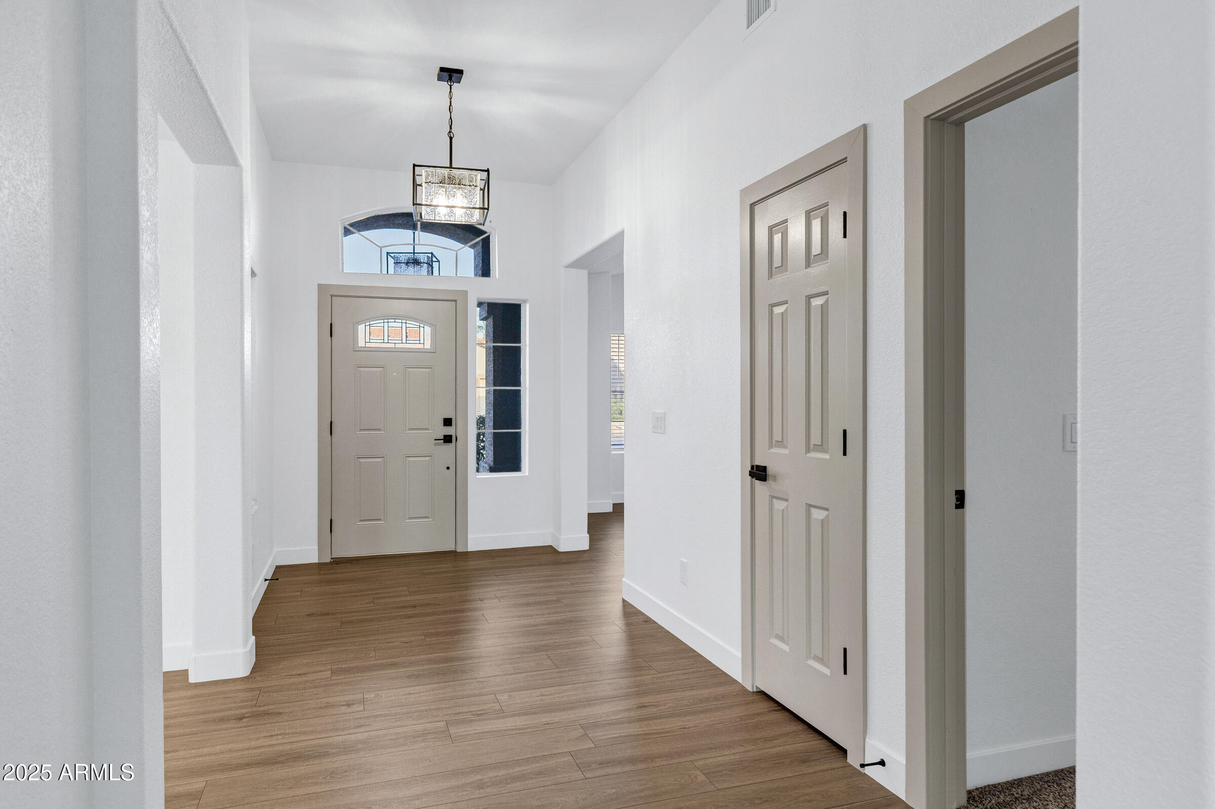 952 South Canal Drive Gilbert, AZ 85296 - Photo 11 of 42 952 S Canal Dr-6