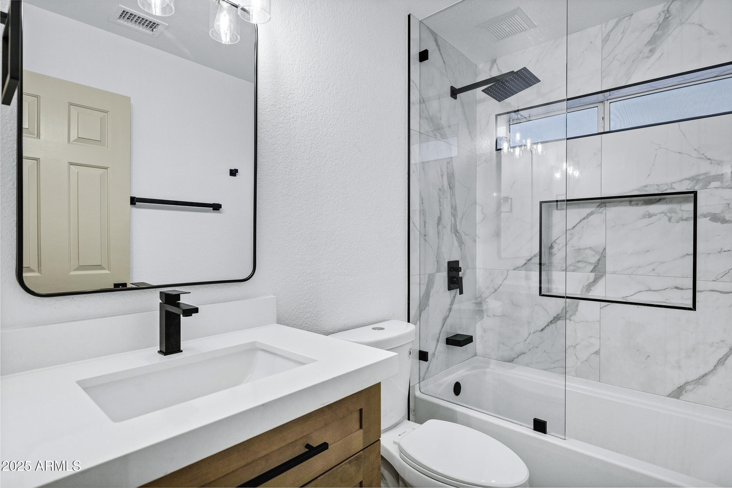 952 South Canal Drive Gilbert, AZ 85296 - Photo 24 of 42 952 S Canal Dr-23