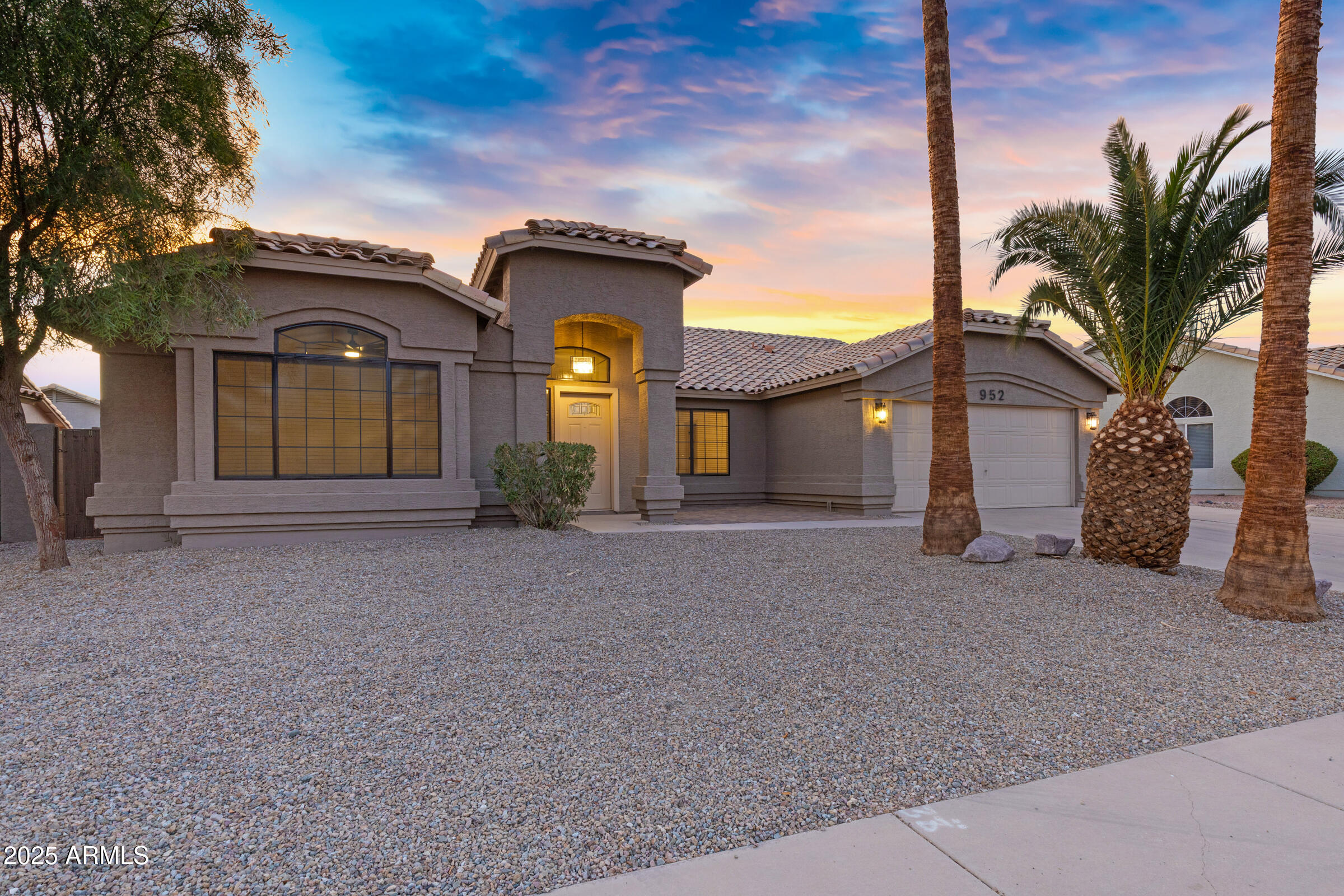 952 South Canal Drive Gilbert, AZ 85296 - Photo 40 of 42 952 S Canal Dr-40