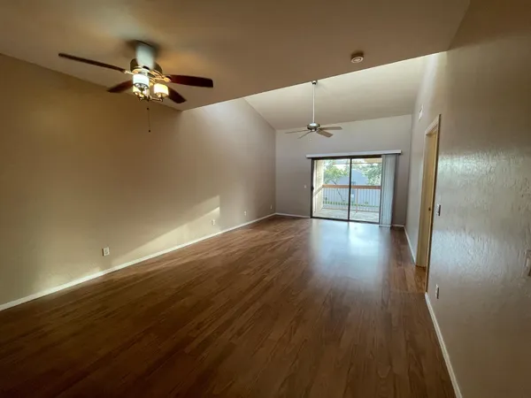 $1,550 | 205 North 74th Street, Unit 205, Mesa, AZ 85207