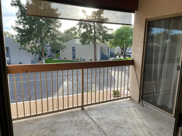 $1,550 | 205 North 74th Street, Unit 205, Mesa, AZ 85207
