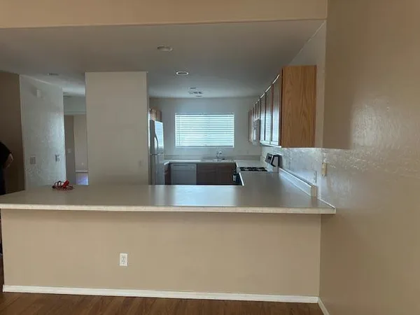 $1,550 | 205 North 74th Street, Unit 205, Mesa, AZ 85207