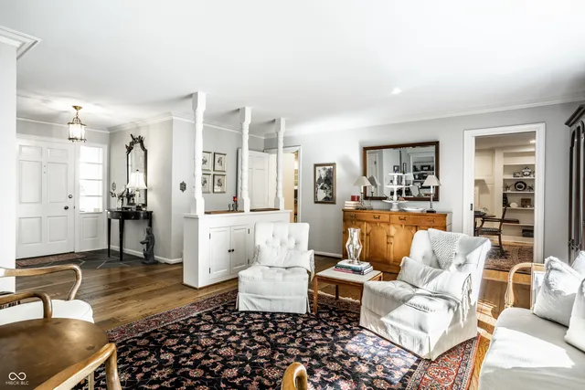 $1,400,000 | 8121 North Illinois Street, Indianapolis, IN 46260