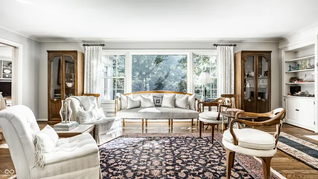 $1,400,000 | 8121 North Illinois Street, Indianapolis, IN 46260