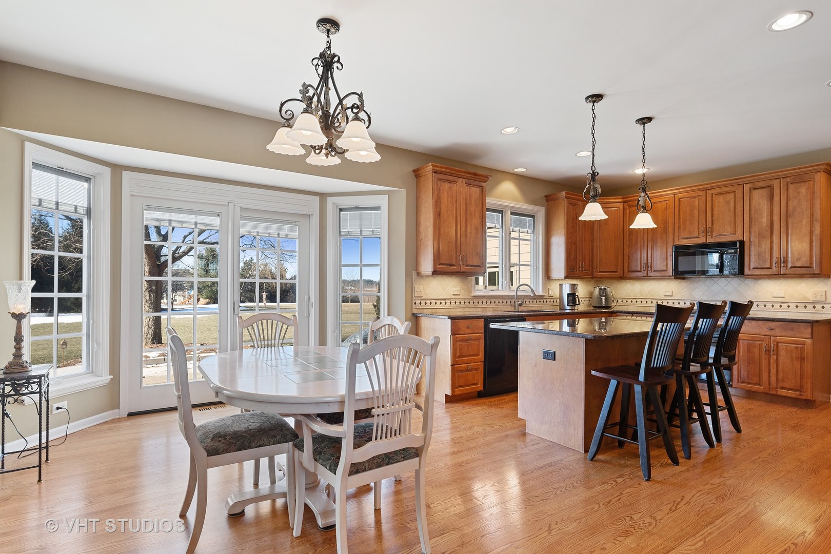 40W975 Campton Trail Road St. Charles, IL 60175 - Photo 8 of 37