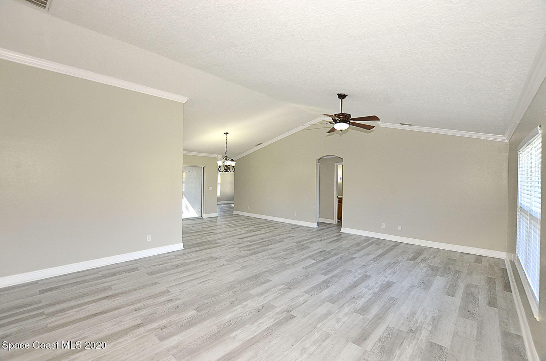 342 Perch Lane Sebastian, FL 32958 - Photo 16 of 34 Lr1