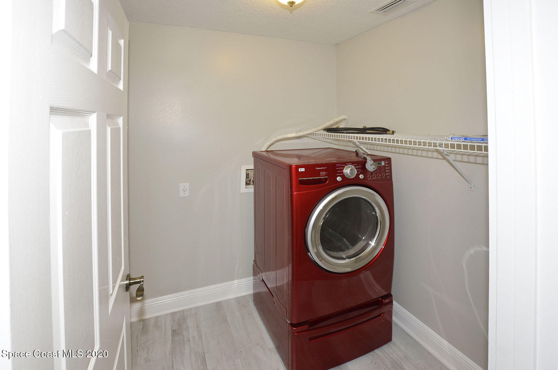 342 Perch Lane Sebastian, FL 32958 - Photo 28 of 34 LaundryRm