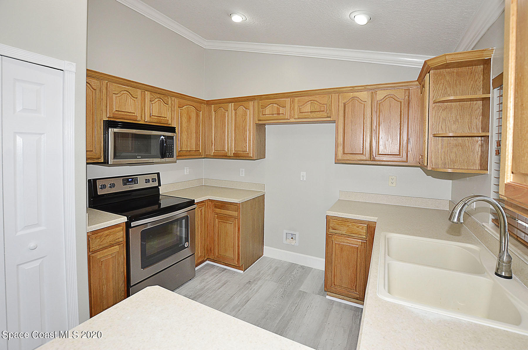 342 Perch Lane Sebastian, FL 32958 - Photo 7 of 34 Kit2