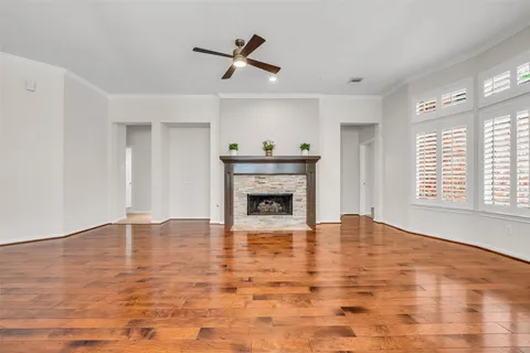 $679,000 | 26 Dove Trace Circle, The Woodlands, TX 77382