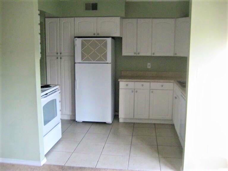 1951 North Meridian Road, Unit 67 Tallahassee, FL 32303 - Photo 3 of 4
