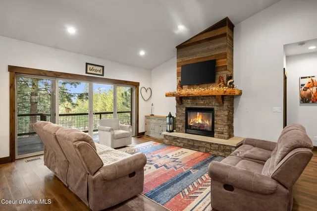 $1,299,000 | 477 South Prestige Court, Post Falls, ID 83854