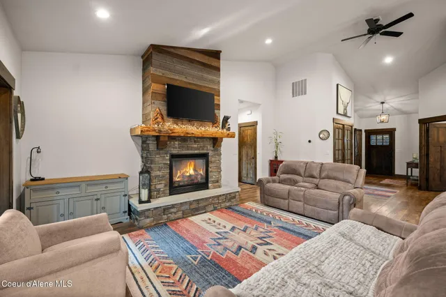 $1,299,000 | 477 South Prestige Court, Post Falls, ID 83854