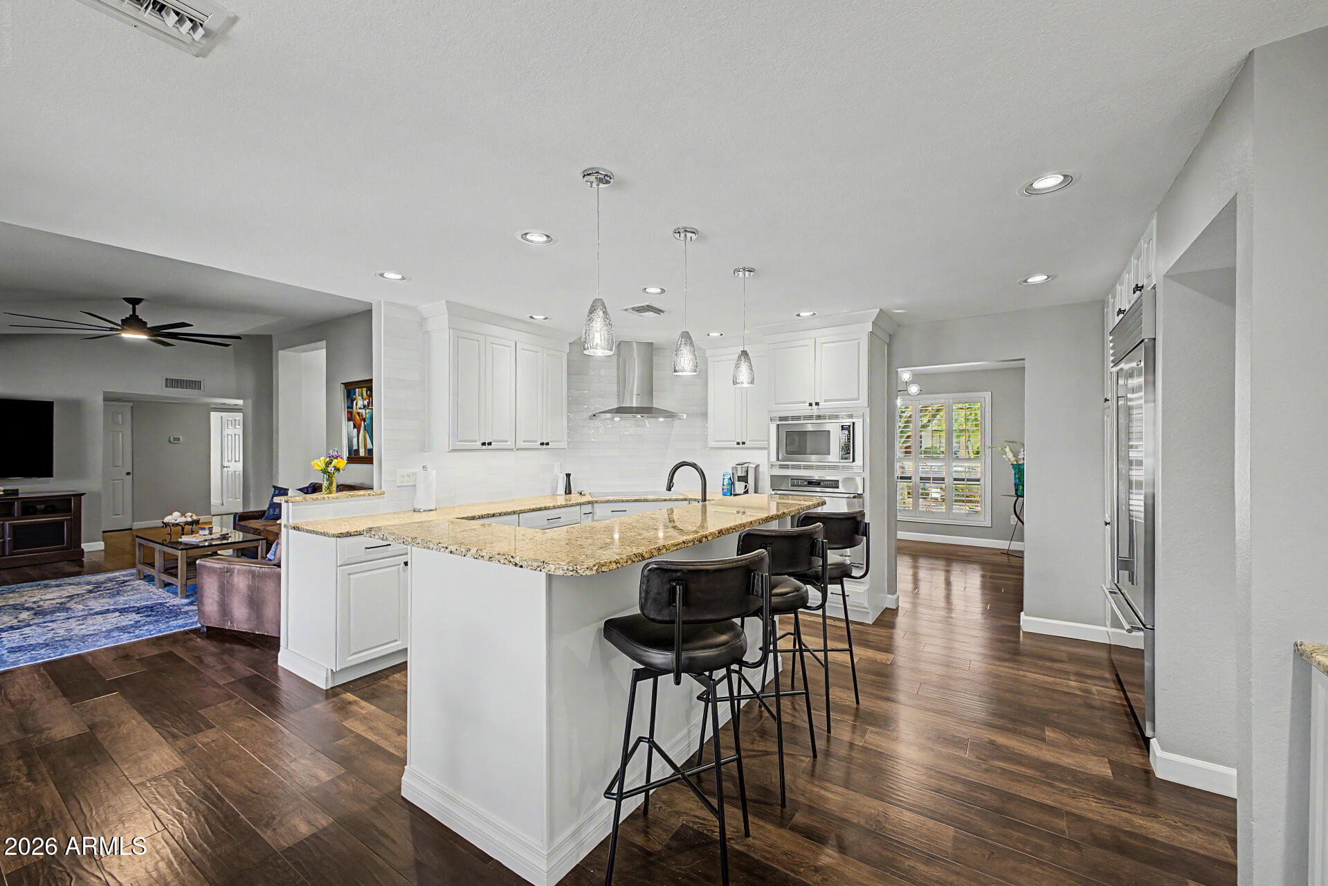 224 West Knox Road Tempe, AZ 85284 - Photo 13 of 38 Kitchen 3