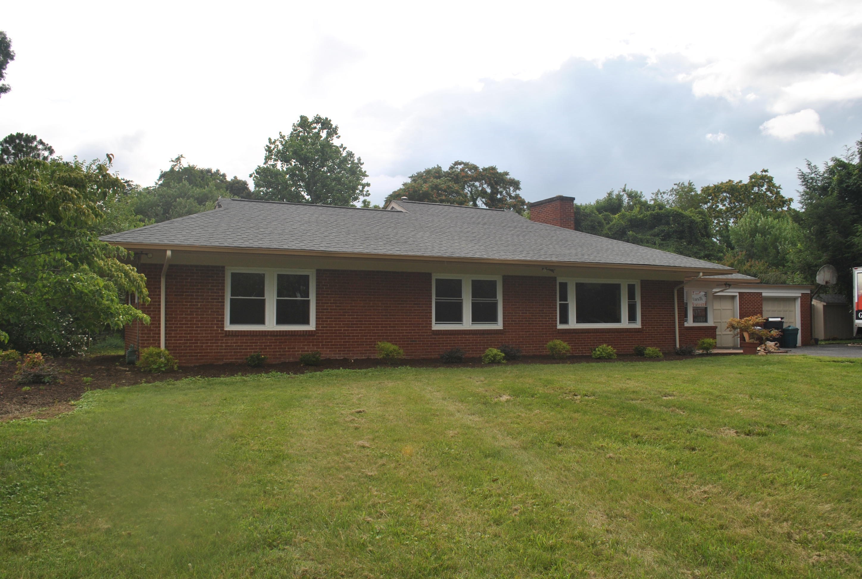 3631 Winding Way Road Southwest Roanoke, VA 24015 - Photo 1 of 2 front