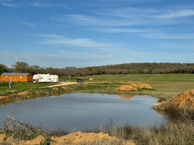 a view of an ocean and city