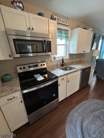 $2,200 | 7903 Long Beach Boulevard, Unit A, Beach Haven, NJ 08008