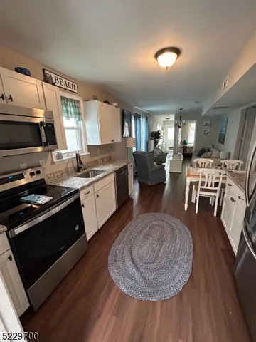 $2,200 | 7903 Long Beach Boulevard, Unit A, Beach Haven, NJ 08008